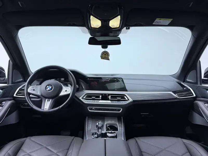 2022 BMW X5 с пробегом 33 600 км