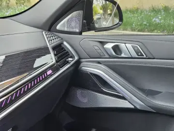 2023 BMW X6 M с пробегом 1 000 км