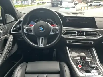 2023 BMW X6 M с пробегом 34 500 км