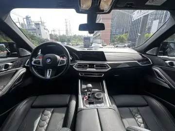 2023 BMW X6 M с пробегом 34 500 км