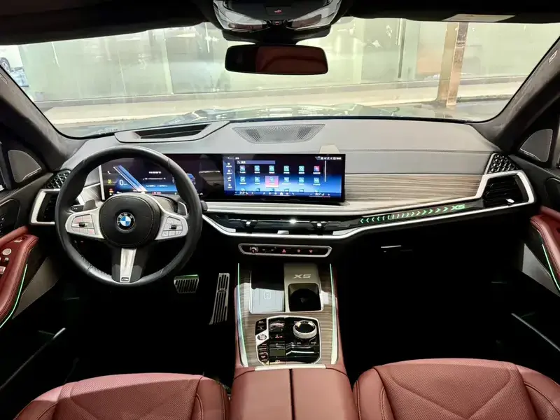 2023 BMW X5 с пробегом 32 000 км