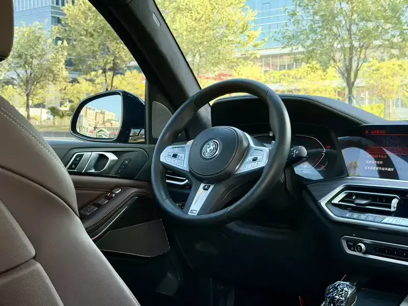 2022 BMW X5 с пробегом 81 900 км