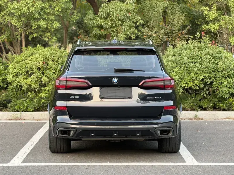 2022 BMW X5 с пробегом 50 000 км