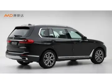 2021 BMW X7 с пробегом 98 700 км