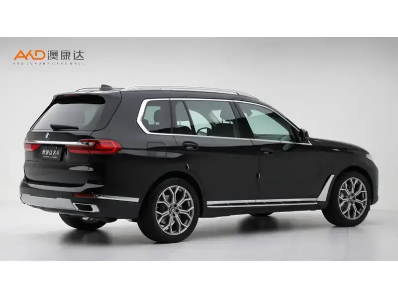 2021 BMW X7 с пробегом 98 700 км