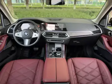2022 BMW X5 с пробегом 50 000 км