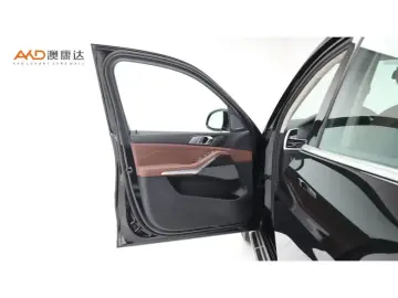 2021 BMW X7 с пробегом 98 700 км