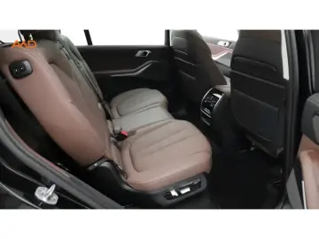 2021 BMW X7 с пробегом 98 700 км