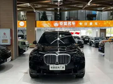 2023 BMW X7 с пробегом 68 000 км