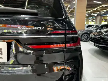 2023 BMW X7 с пробегом 68 000 км