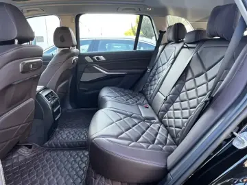2025 BMW X5 с пробегом 14 000 км