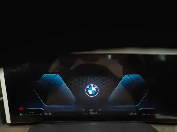 2023 BMW X5 с пробегом 10 000 км