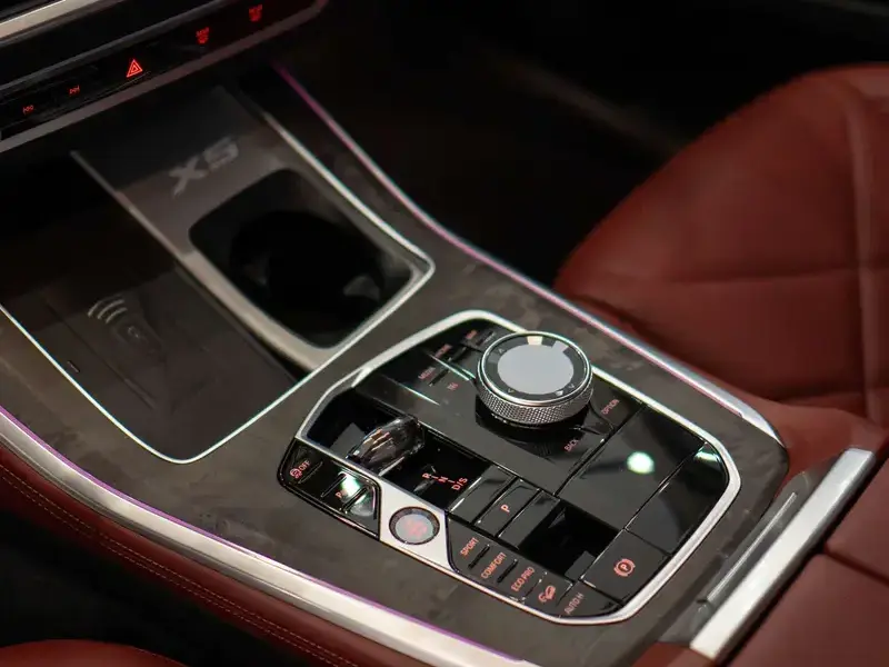2023 BMW X5 с пробегом 10 000 км