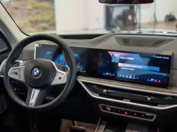 2023 BMW X5 с пробегом 10 000 км