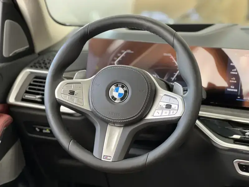 2023 BMW X5 с пробегом 11 400 км