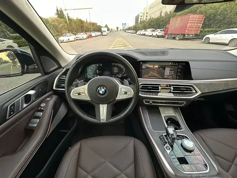 2022 BMW X5 с пробегом 38 000 км