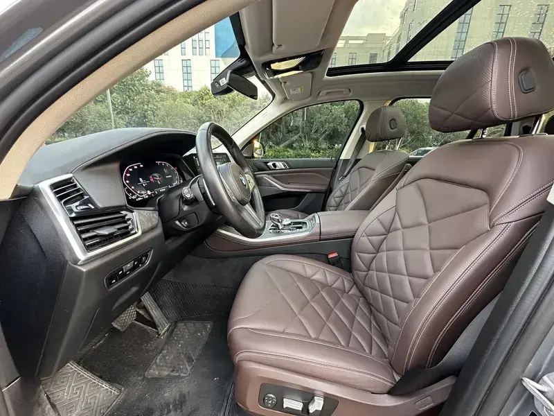 2022 BMW X5 с пробегом 38 000 км
