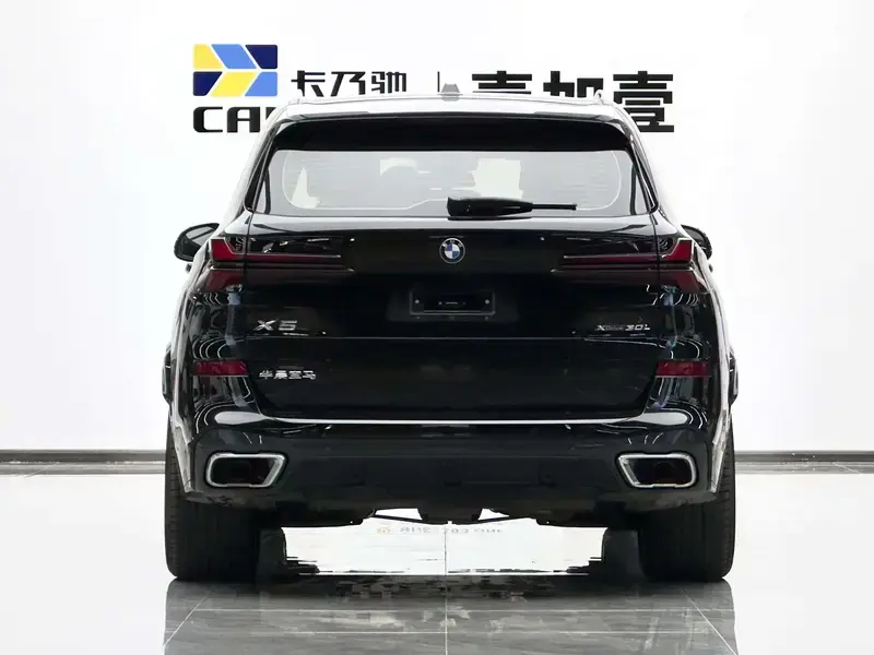 2025 BMW X5 с пробегом 19 600 км