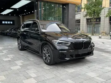 2022 BMW X5 с пробегом 81 000 км