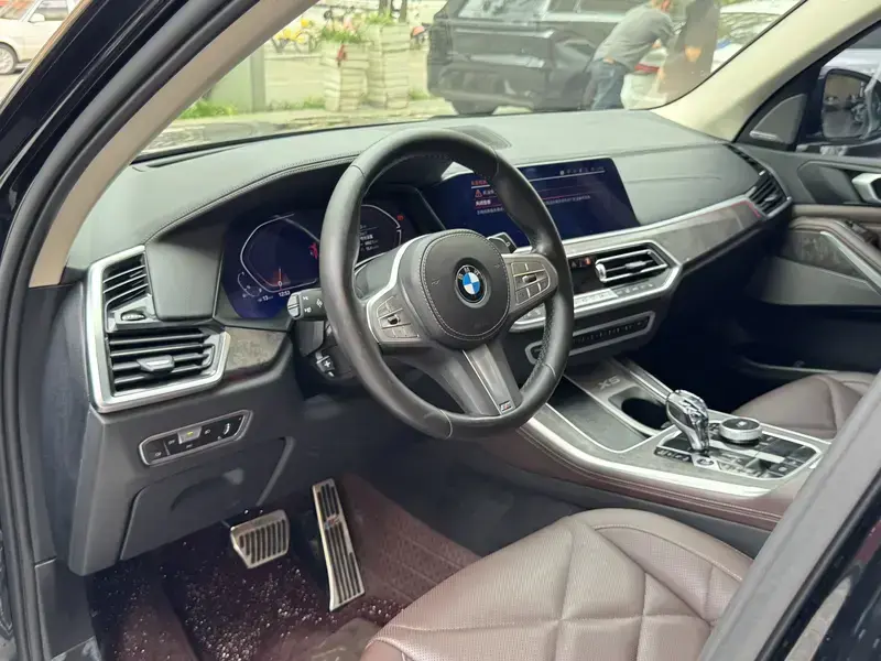 2022 BMW X5 с пробегом 81 000 км