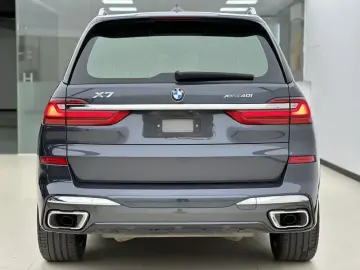 2020 BMW X7 с пробегом 150 000 км