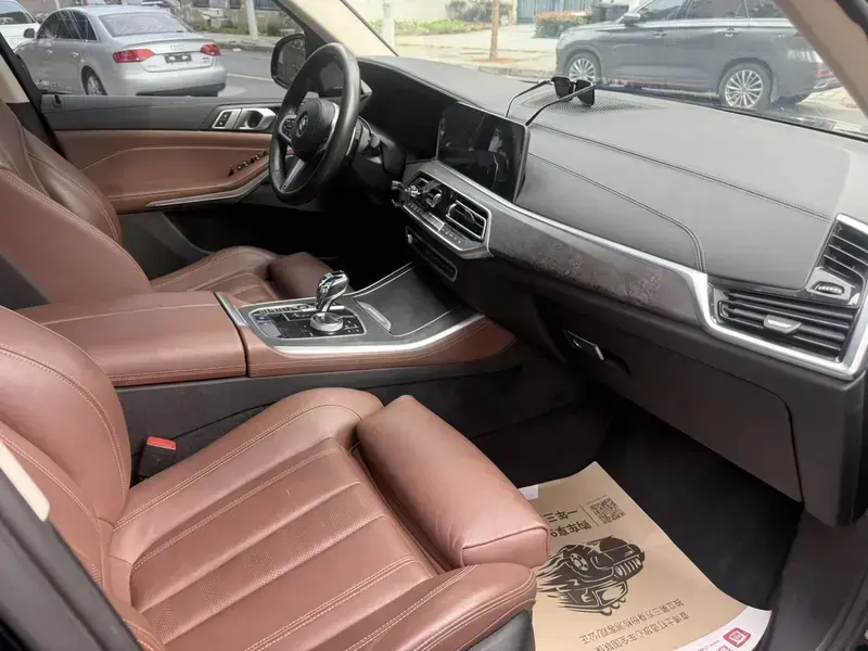 2020 BMW X5 с пробегом 79 000 км