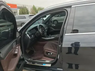 2022 BMW X5 с пробегом 52 000 км
