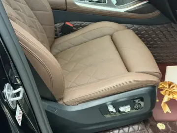 2023 BMW X7 с пробегом 83 000 км