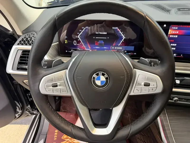 2023 BMW X7 с пробегом 83 000 км