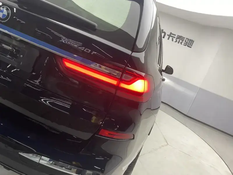 2020 BMW X7 с пробегом 60 300 км
