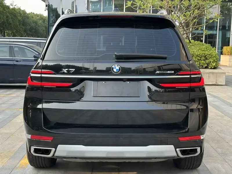 2024 BMW X7 с пробегом 6 000 км