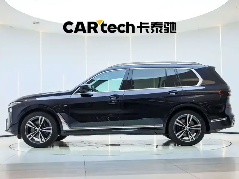 2023 BMW X7 с пробегом 41 300 км