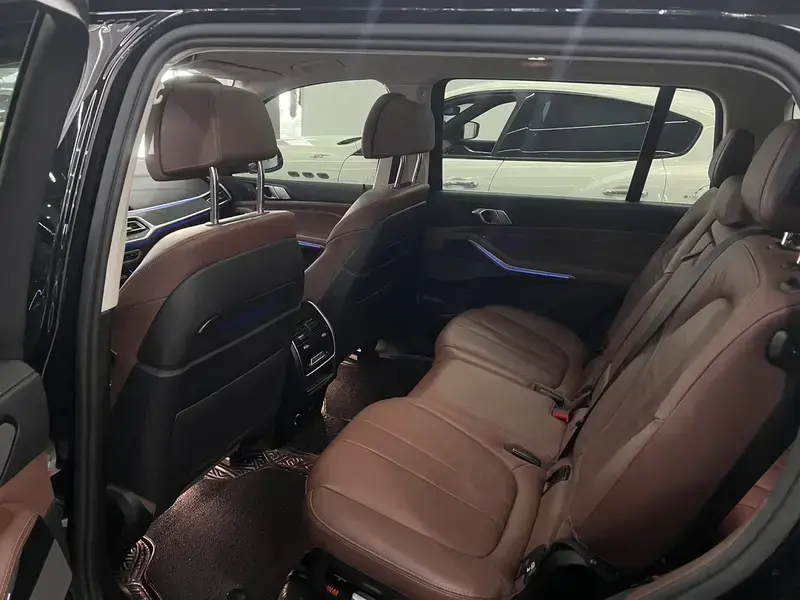 2021 BMW X7 с пробегом 60 000 км