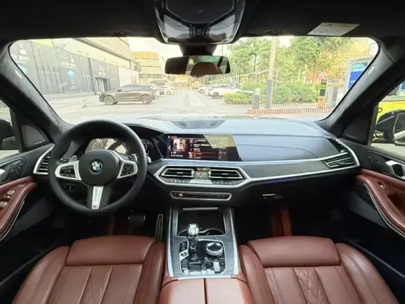 2019 BMW X7 с пробегом 137 000 км