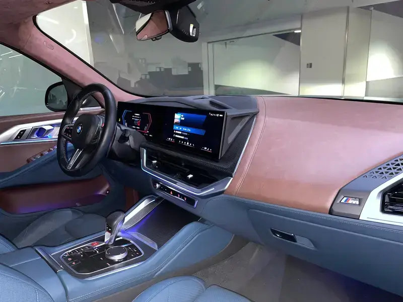 2023 BMW XM с пробегом 13 000 км