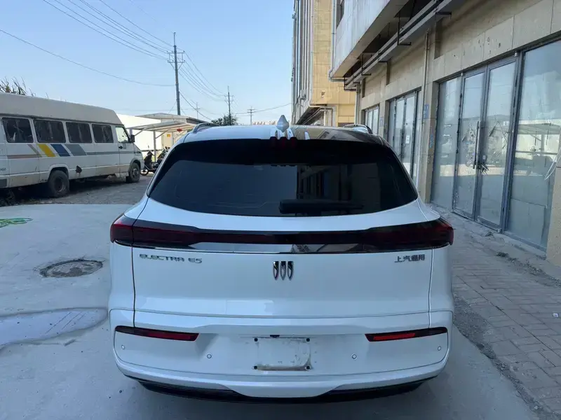 2023 Buick Electra E5 с пробегом 50 000 км