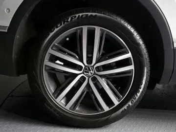 2024 Volkswagen Tiguan с пробегом 20 049 км