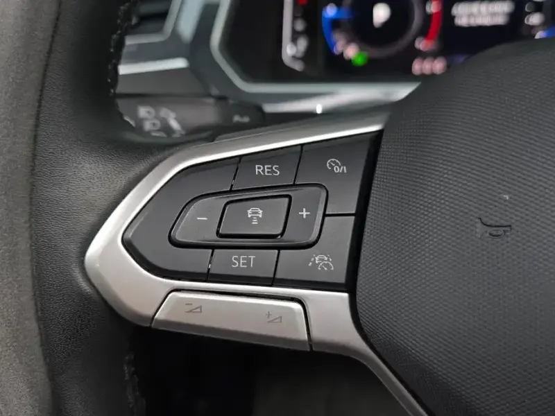 2022 Volkswagen Tiguan с пробегом 35 861 км