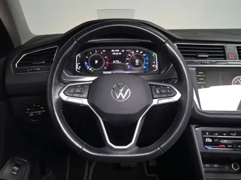 2023 Volkswagen Tiguan с пробегом 37 447 км