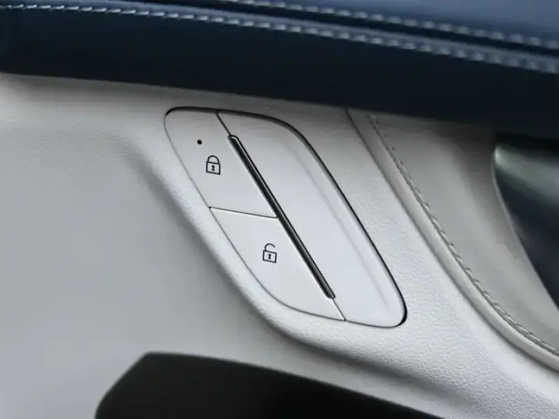 2023 Buick Century с пробегом 48 600 км