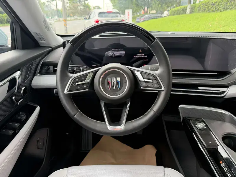 2023 Buick Electra E5 с пробегом 53 000 км