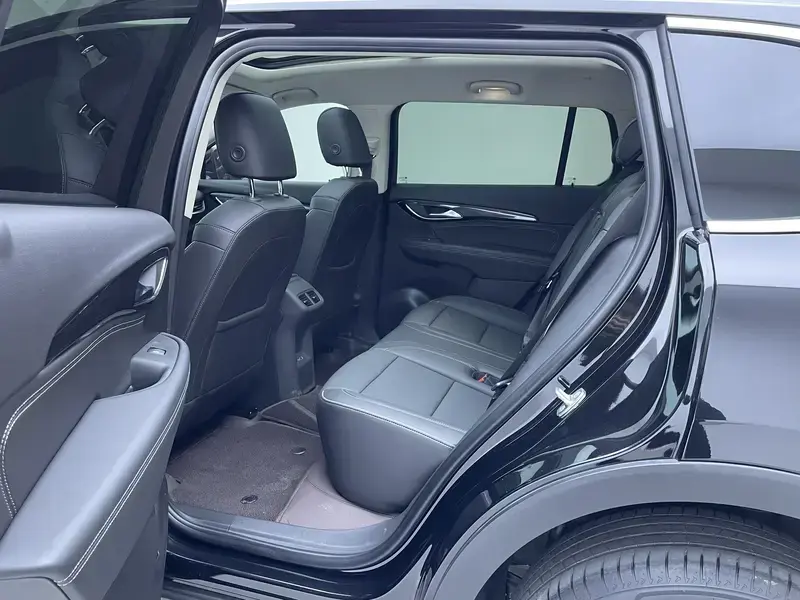 2023 Buick Envision с пробегом 4 400 км