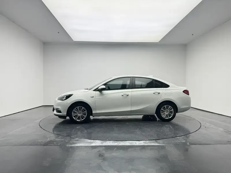 2020 Buick Excelle с пробегом 70 400 км