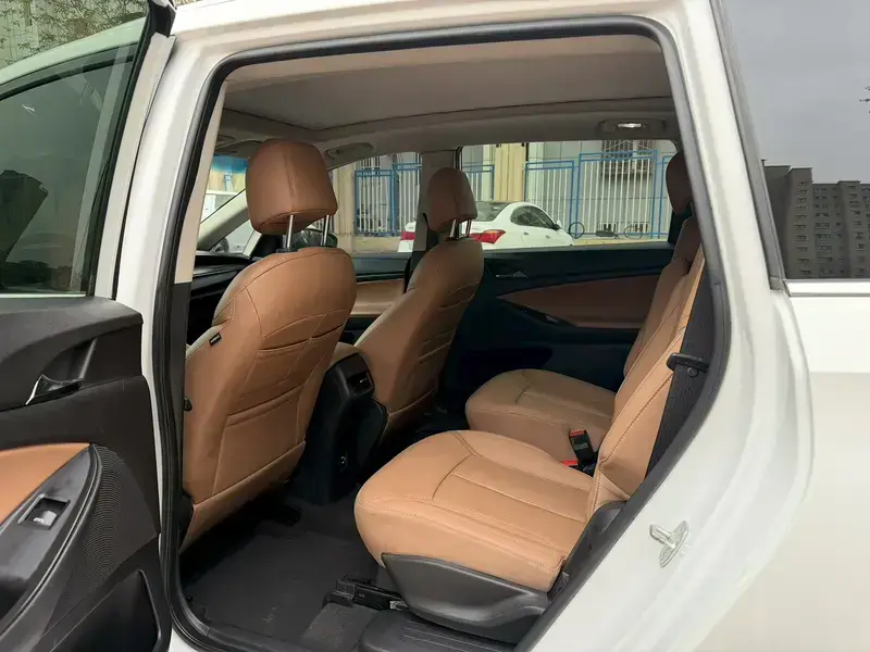 2021 Buick GL6 с пробегом 50 000 км