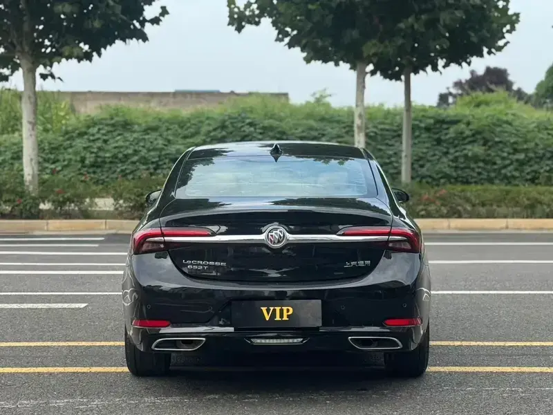 2021 Buick LaCrosse с пробегом 40 000 км