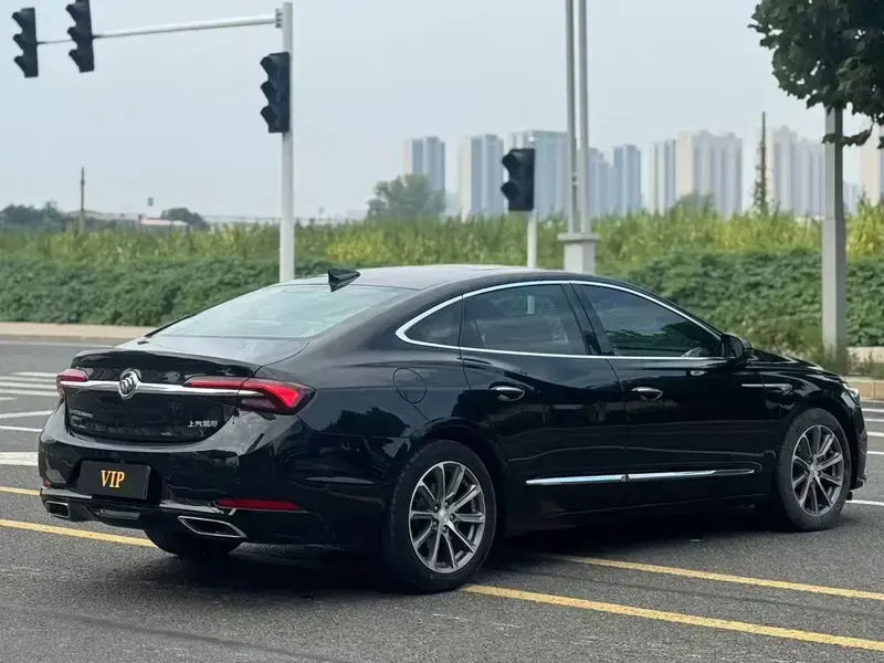 2021 Buick LaCrosse с пробегом 40 000 км