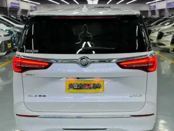 2021 Buick GL8 с пробегом 94 000 км