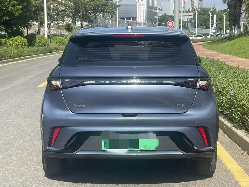 2025 BYD Dolphin с пробегом 23 000 км