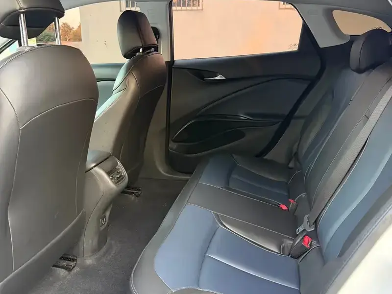 2019 Buick Velite 6 с пробегом 120 000 км