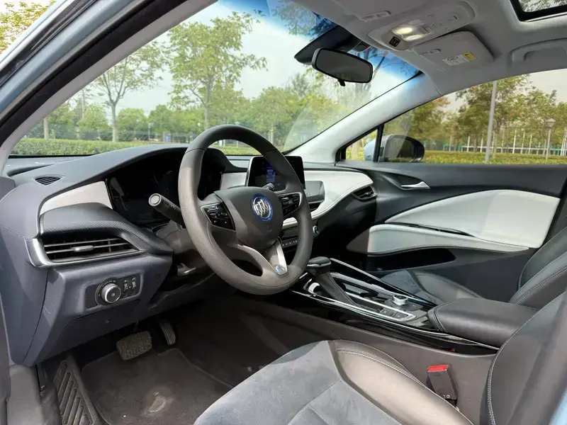 2019 Buick Velite 6 с пробегом 68 700 км